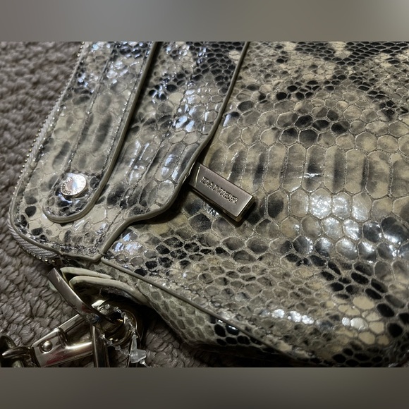 Danier | Genuine Leather Snakeskin Crossbody Bag - Picture 10 of 12